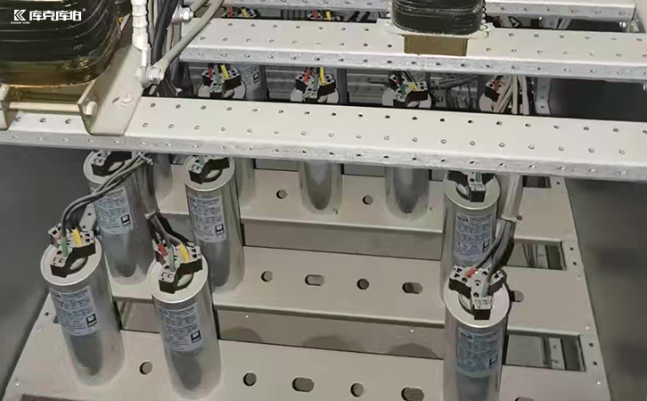 普通电容器