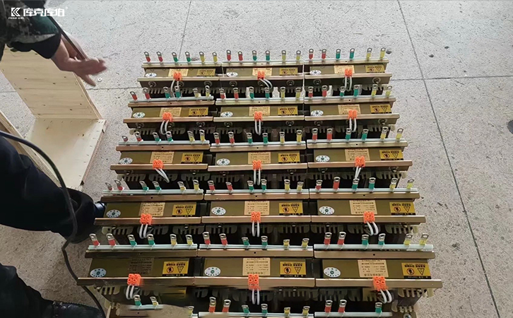 输出电抗器