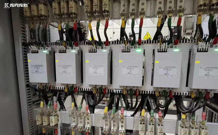 无功过零投切开关