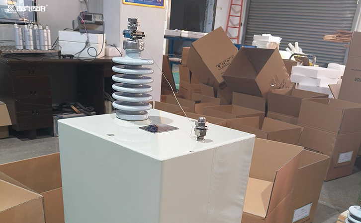 高压脉冲电容器